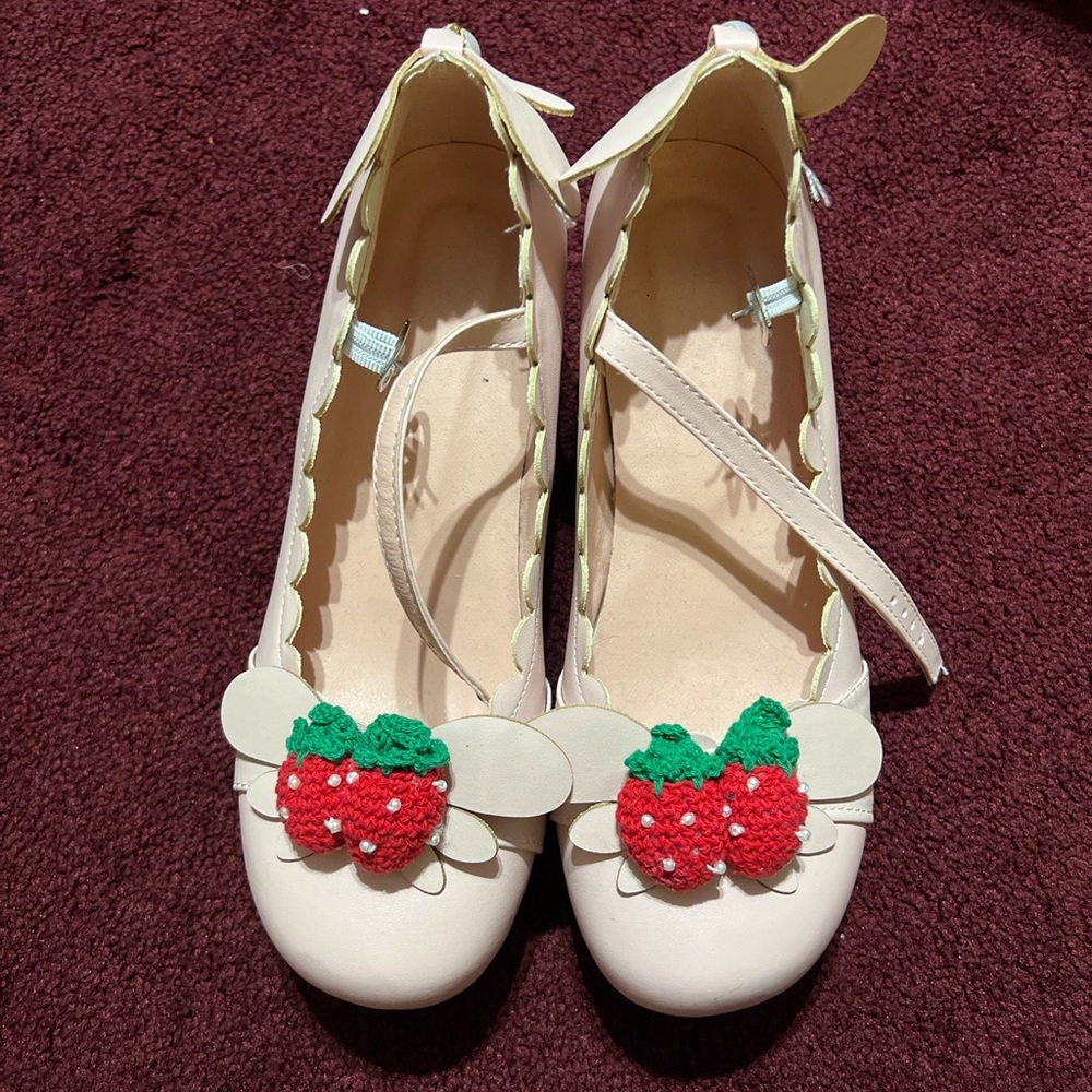 heels - Picture 5 of 5